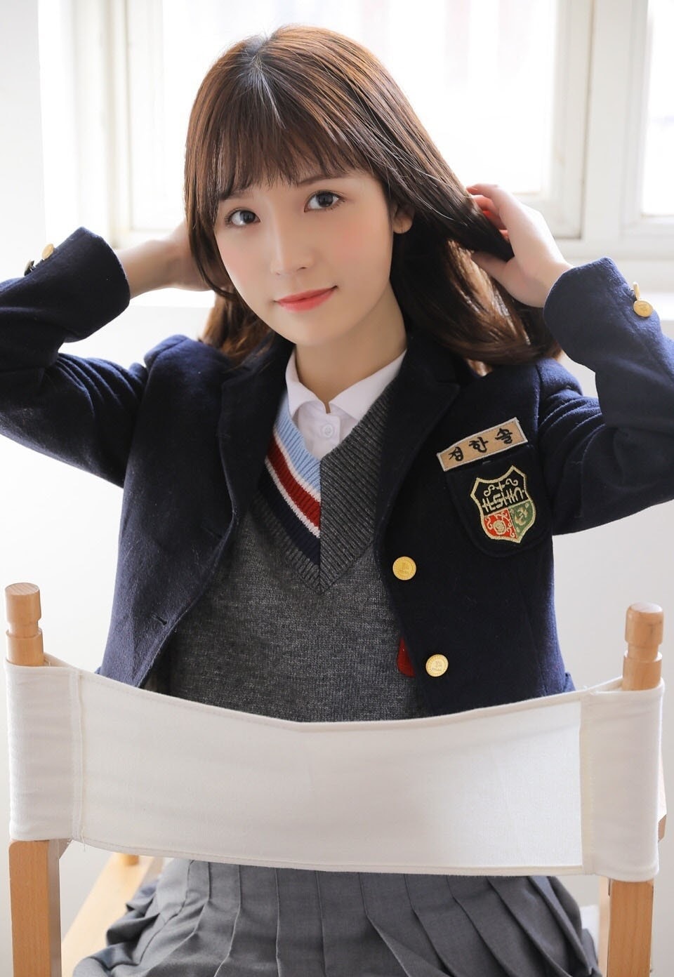 2301963b780f4cb409def5b9fcb08cdc_73b5533cb4-min.jpg