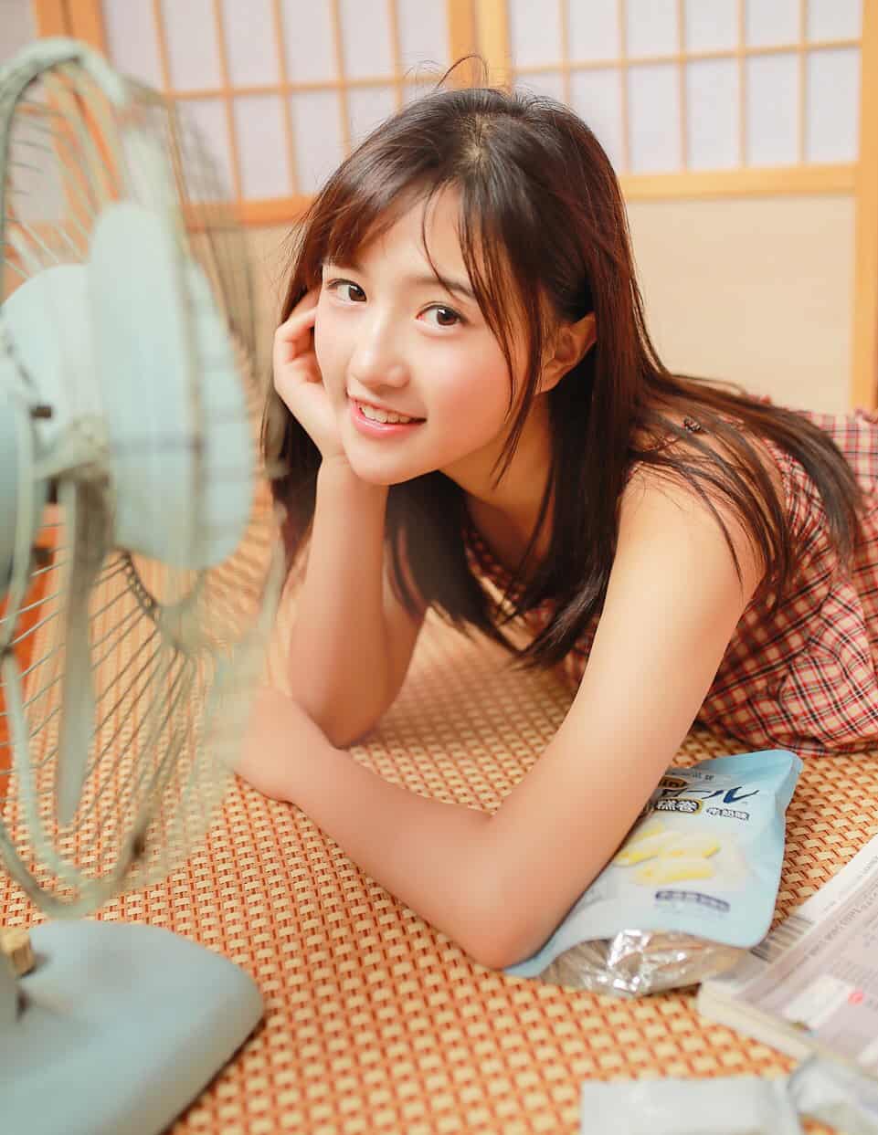 读懂妹子的朋友圈