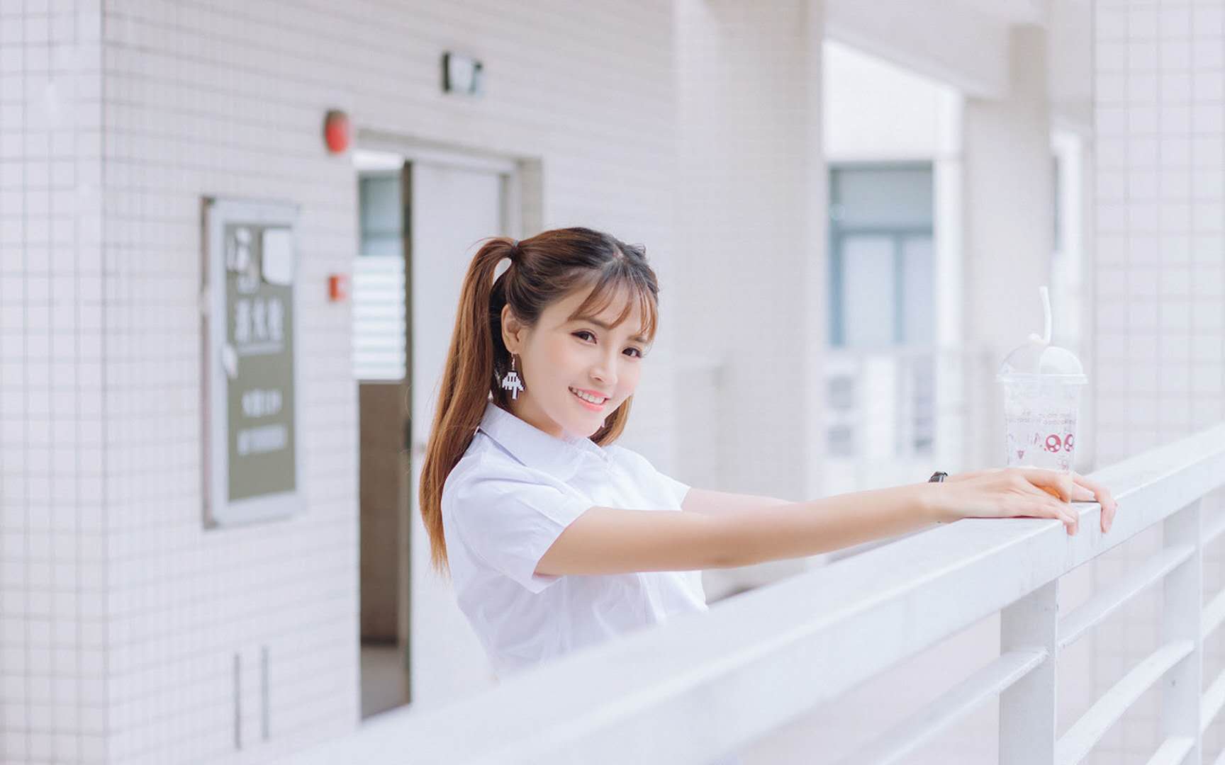 刚认识的女生，你要这样聊才能吸引她